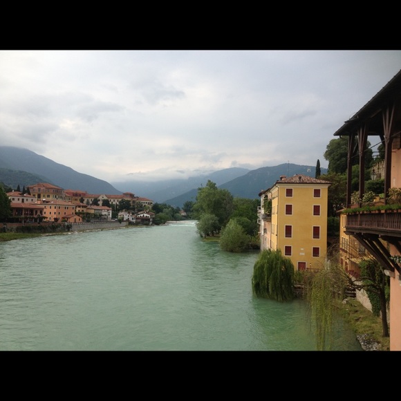 Meet your Posher, Jessi - Picture 5 of 13